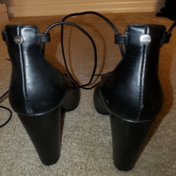 Calvin Klein OpenToe Block Heels - Picture 4 of 8